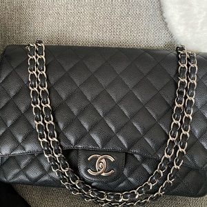 CHANEL maxi classic double flap purse